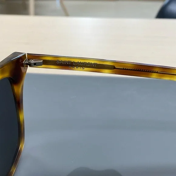 Saint Laurent sunglasses SL slime 138 display picture 1